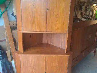 Diverse. Møbler i teak