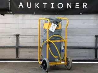 Ronda 350 vandstøvsuger m/indbygget pumpe