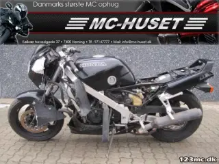 Honda VFR 750 F