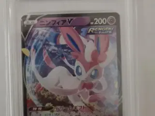 PGS 9 Sylveon V