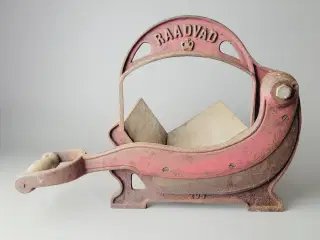 ⭐️- RAADVAD brødskærer - Klassisk og rustik