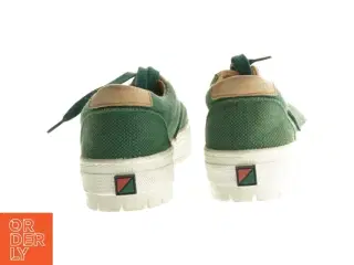 Red and green grønne sneakers (str. 38)