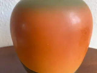 Ipsens enke vase