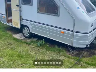 ældre Hymer eribelle future eller eriba touring kø