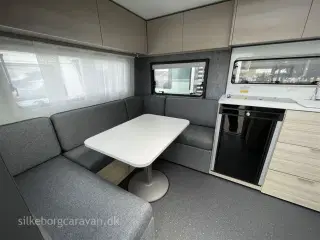 2025 - Adria Altea 472 PU