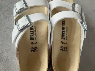 Nye hvide Birkenstock sandaler str 38