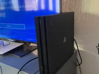 Playstation 4 pro 1 TB