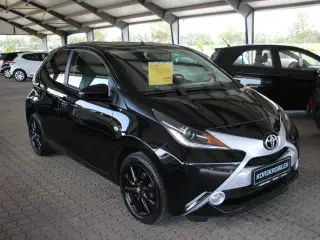 Toyota Aygo 1,0 VVT-i x-black