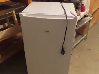 Køleskab SCANCOOL SKS107A+