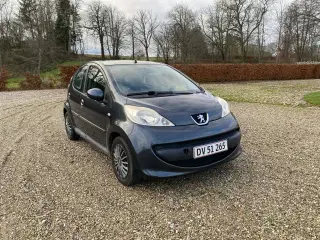 Peugeot 107 1,0I