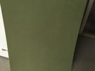 Plader under trægulv