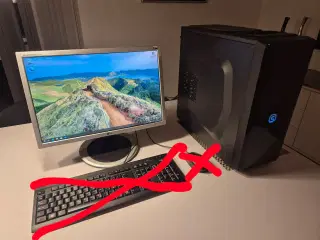 ASUS Stationær med Core i3 og AMD Grafikkort