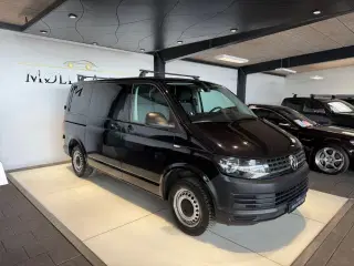 VW Transporter 2,0 TDi 102 Kassevogn kort