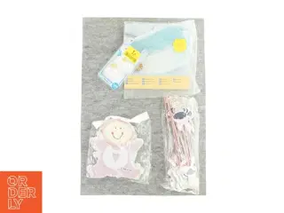 Blandede babyting