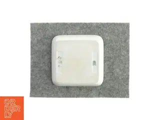 Dekorativt fad fra B&G (str. LB: 11,5x11,5cm)