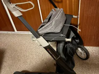 By Acre Carbon Ultra light - meget god stand.