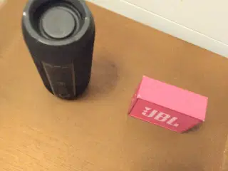 Bluetooth højttalere JBL og Denver 2 stk