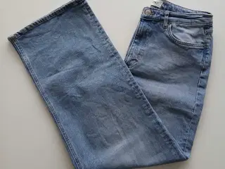 Jeans. Only. 31/32