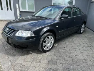VW Passat 2,0 FSi Trendline Variant
