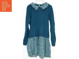 Blå kjole med blomster fra H&M (str. 140)