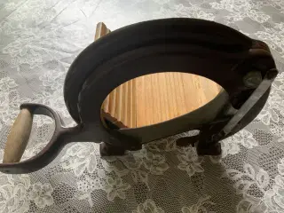 RAADVAD BRØDSKÆRER 