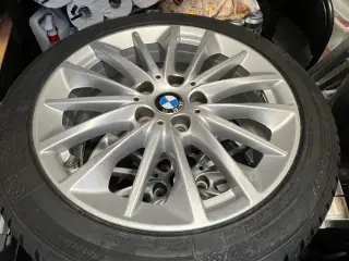 Sommer og vinterdæk med fælge 