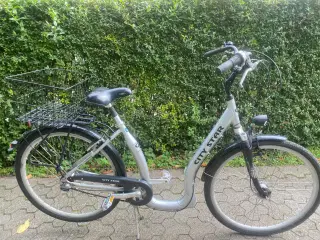Cykel med lav indstigning