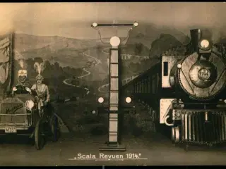 Scala Revuen 1914 - - Fotokort u/n - Brugt - Har været klæbet op !