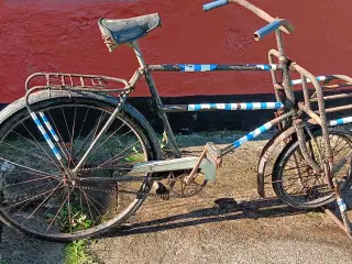 Gammel ladcykel 