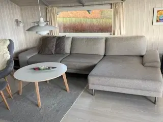 Sofa med chaiselong, højrevendt 300x150 cm.