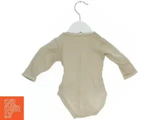 Langærmet cremefarvet body fra Minymo (str. 56)