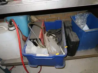 Div. Værktøj i kasse