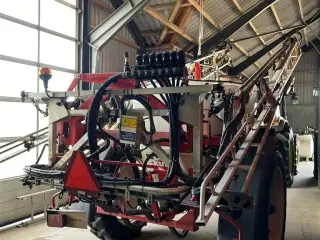 Kuhn Atlantique 3200 28m.