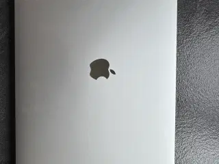 MacBook Pro, 2018. 512 GB