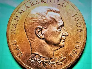 DAG HAMMARSKJÖLD 1905 - 1961