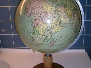 Fin gammel Globus
