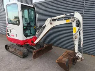 Takeuchi tb216