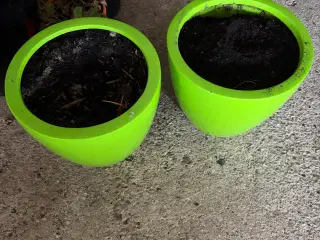 2 store urtepotteskjulere