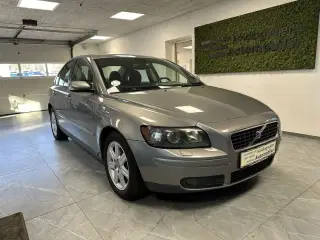 Volvo S40 2,4 I Momentum 170HK Aut.