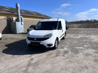FIAT DOBLO CARGO ÅRG 16
