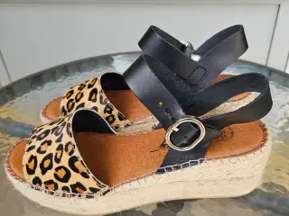 FLOTTE NYE SANDALER 