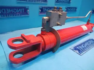 Kverneland 4232 CT Cylinder KT904040094