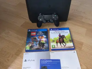 PS4 med tilbehør