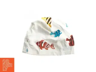 Børnehue med fiskemotiv fra H&M (str. 56)
