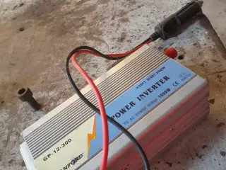 Power inverter 1000w 