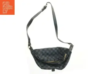 Ternet bæltetaske fra Louis Vuitton (str. 36x17 cm)