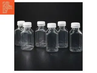 Sæt med seks plastikflasker (str. 12x5x5 cm)