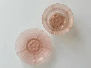 Skål og tallerken, rosa glas, sæt