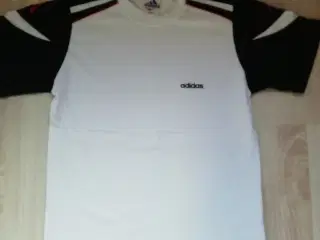 T-shirt str. 152, Adidas
