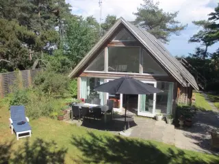 Sommerhus til 6 personer i f�rste r�kke ved Danmarks bedste badestrand - udsigt over �sters�en